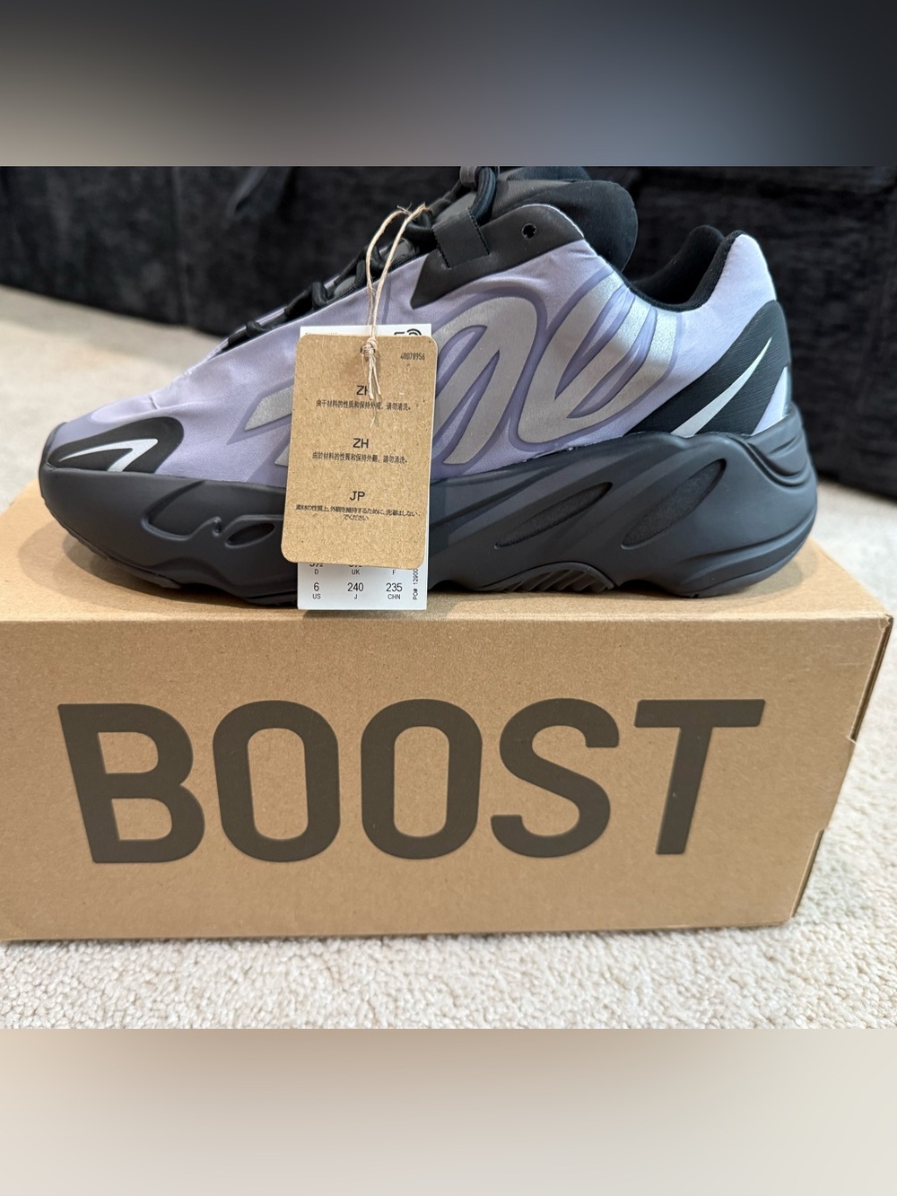 Yeezy 700 V3 Men’s Sneakers - Grey/Purple Black Midsole